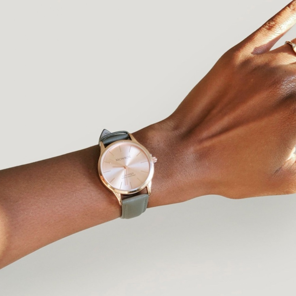 Monroé Classique Watch In Sunburst Solérose